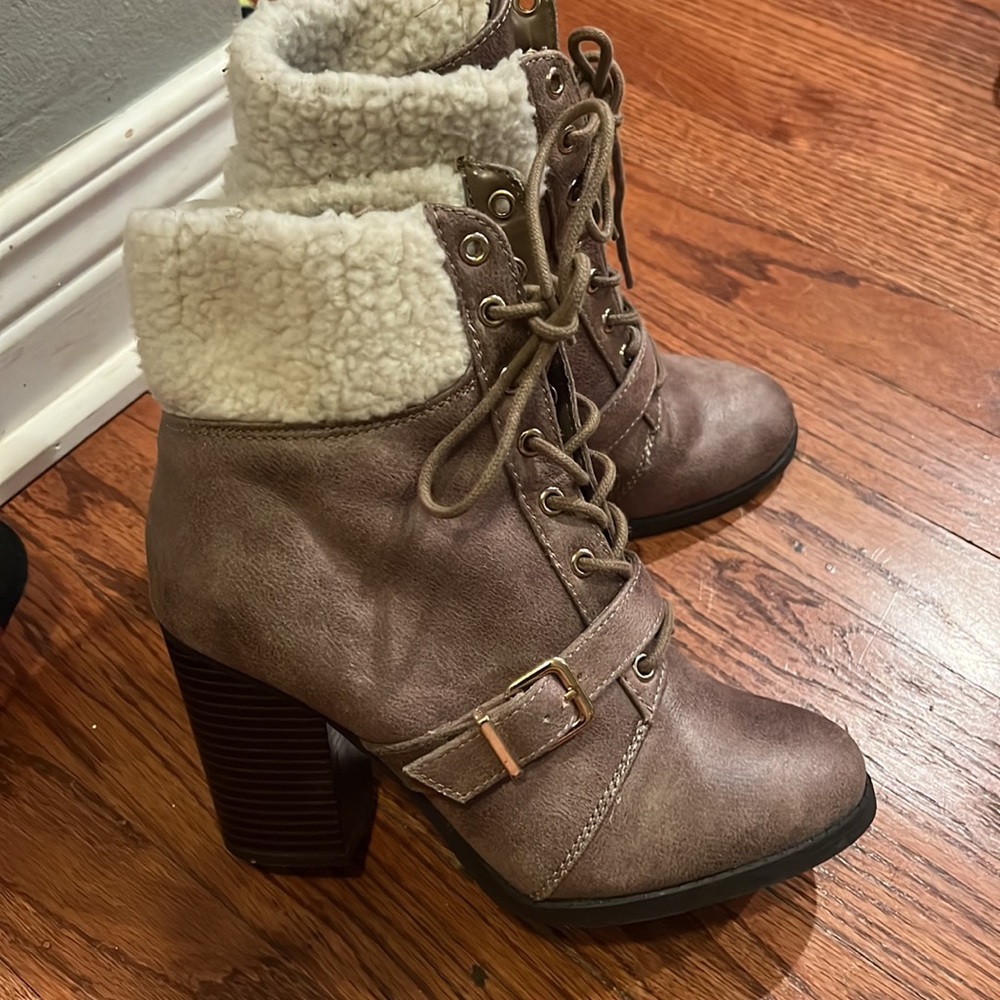 Express boots - Picture 2 of 3